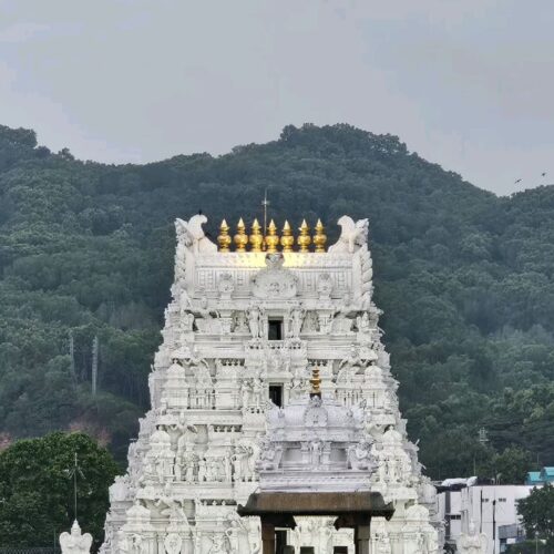 Tirumala Venkateswara Temple – Tirupati tour package from Mumbai Pune