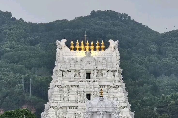 Tirumala Venkateswara Temple – Tirupati tour package from Mumbai Pune