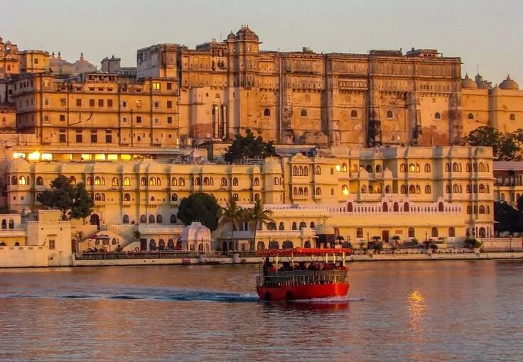 Udaipur: The City That Refuses to Look Like Anywhere Else